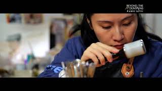 China-Xinjiang Documentary/Leather Artist   Leather artist hopes exquisite designs can share varied 